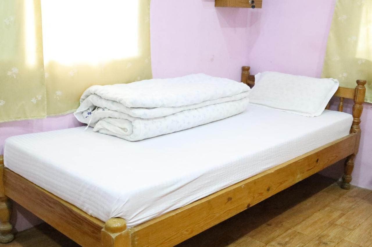 Margik Backpackers Hostel Похара Екстериор снимка